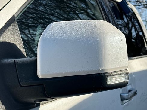 Used 2018 Ford F150 Limited image 9