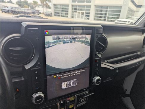 Used 2020 Jeep Wrangler Unlimited Sport S AWD/4WD image 17