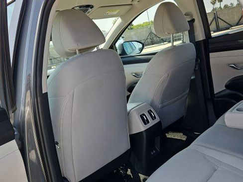 Used 2025 Hyundai Tucson SEL FWD image 20