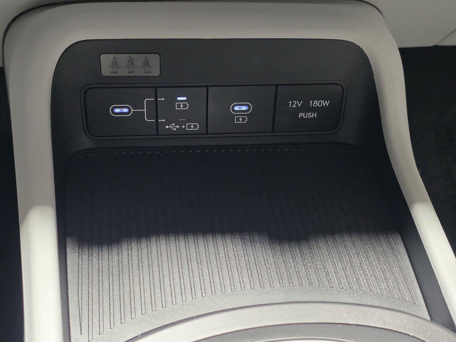 Used 2026 Hyundai Kona SE FWD image 28