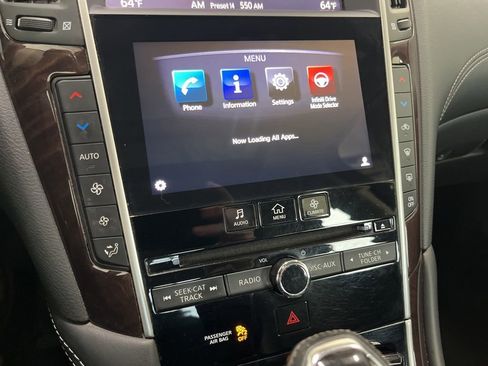 Used 2018 INFINITI Q50 Luxe w/ Cargo Package (L95) AWD/4WD image 16