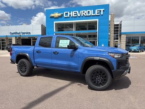 New 2026 Chevrolet Colorado Trail Boss AWD/4WD image 1