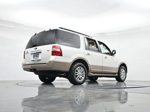 Used 2012 Ford Expedition XLT RWD image 32