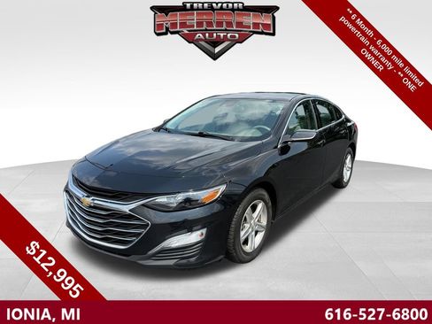 Used 2022 Chevrolet Malibu LS w/ Driver Confidence Package II FWD image 1