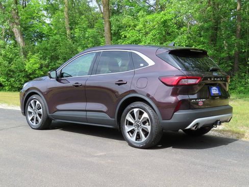 Used 2023 Ford Escape Platinum w/ Class II Trailer Tow Package FWD image 28