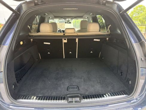 Certified 2025 Mercedes-Benz GLE 450 4MATIC image 21