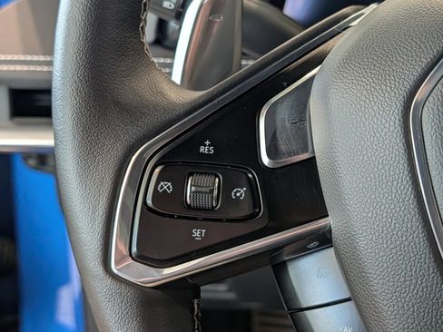 Used 2022 Chevrolet Corvette Stingray Preferred Cpe w/ Z51 Performance Package RWD image 35