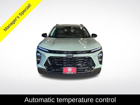 Used 2025 Chevrolet Trax ACTIV w/ Sunroof Package FWD image 14