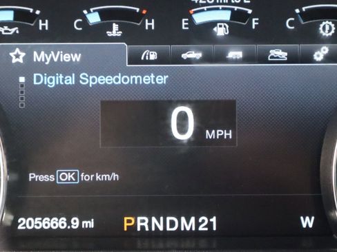 Used 2015 Ford F150 Lariat w/ Equipment Group 502A Luxury AWD/4WD image 44