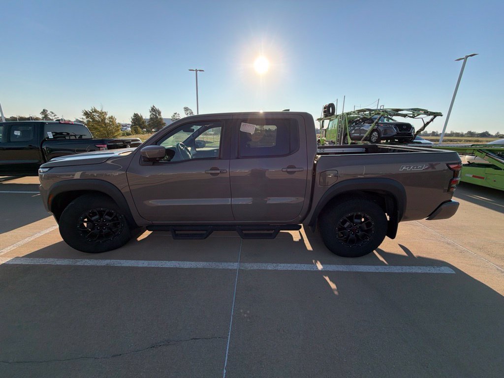 Used 2023 Nissan Frontier Pro-X w/ Pro-X Premium Package RWD image 8