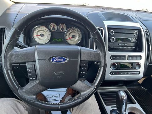Used 2010 Ford Edge SEL FWD image 32