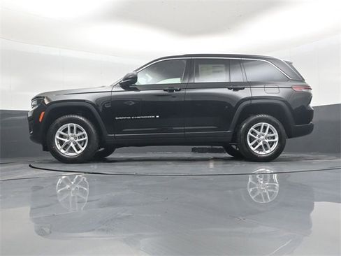 New 2025 Jeep Grand Cherokee Laredo image 43