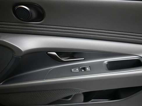 New 2026 Hyundai Elantra SEL Sport image 11