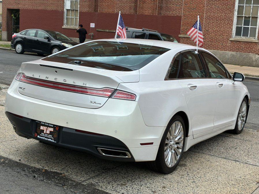 Used 2013 Lincoln MKZ AWD image 6