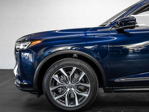 Certified 2023 Acura MDX FWD w/ Technology Package image 12