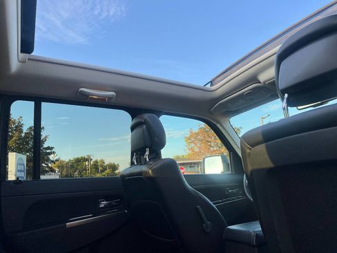 Used 2012 Jeep Liberty Limited Jet w/ Comfort/Convenience Group image 26