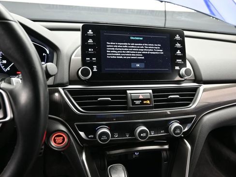 Used 2018 Honda Accord Sport image 23