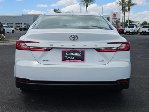 Used 2025 Toyota Camry LE FWD image 7