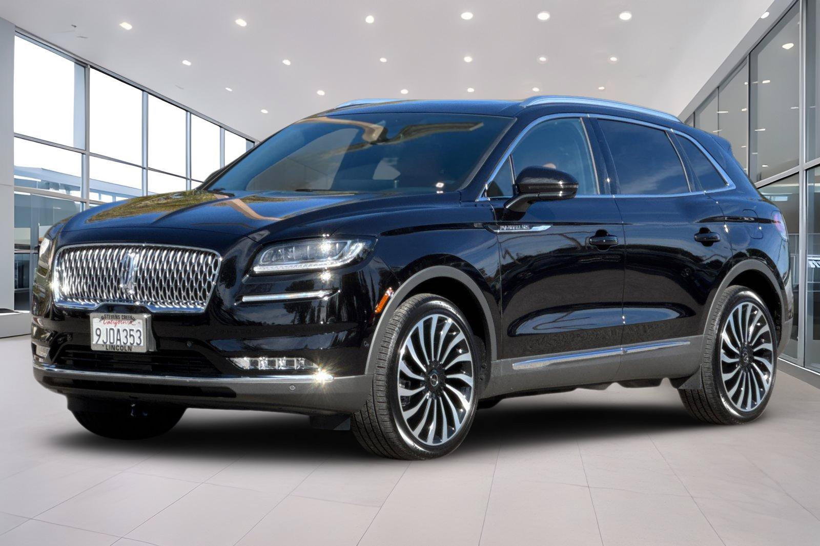 Used 2023 Lincoln Nautilus Black Label AWD/4WD image 8