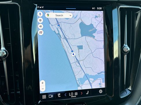 Certified 2023 Volvo XC60 B5 Core w/ Climate Package image 22