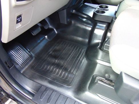 Used 2018 Ford F150 XL w/ Equipment Group 101A Mid AWD/4WD image 6