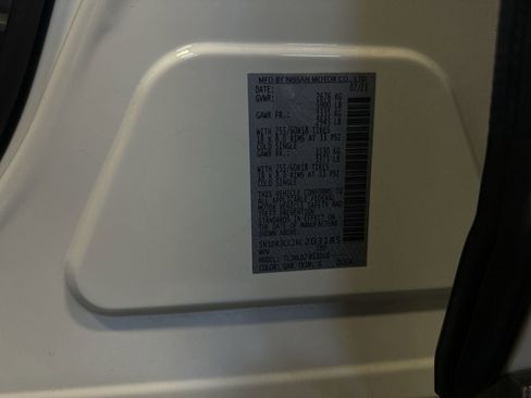 Certified 2024 Nissan Pathfinder SL image 39