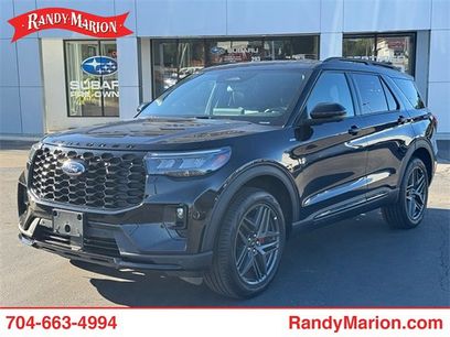 Used 2025 Ford Explorer ST-Line w/ ST-Line Street Pack
