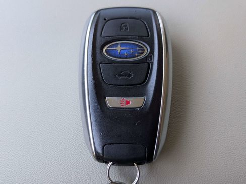 Certified 2023 Subaru Ascent Premium w/ Convenience Package image 31