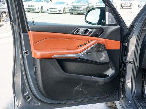 Certified 2025 BMW X5 M60i image 8