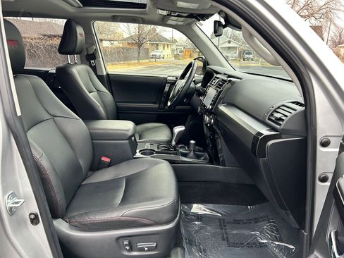 Used 2023 Toyota 4Runner TRD Off-Road Premium w/ Off Road Premium Plus Package image 29