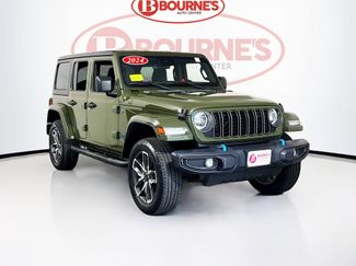 Used 2024 Jeep Wrangler Unlimited w/ Convenience Group AWD/4WD video 1