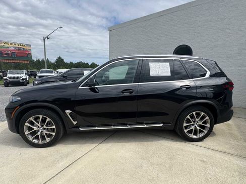 Used 2024 BMW X5 sDrive40i RWD image 2