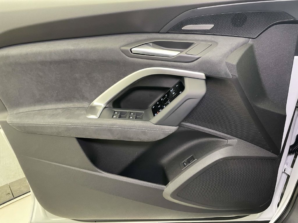 New 2026 Audi SQ5 Premium Plus AWD/4WD image 34