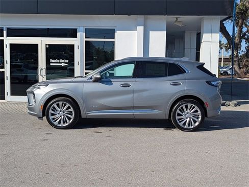 New 2026 Buick Envision Avenir image 2