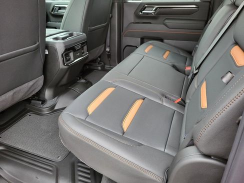 New 2026 GMC Sierra 2500 AT4 w/ AT4 Premium Plus Package image 36