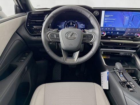 New 2026 Lexus TX 350 AWD image 19