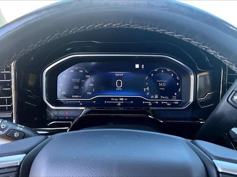 Used 2022 Chevrolet Silverado 1500 LT AWD/4WD image 15