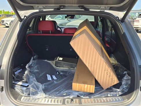 New 2026 Genesis GV70 2.5T Sport Prestige image 13