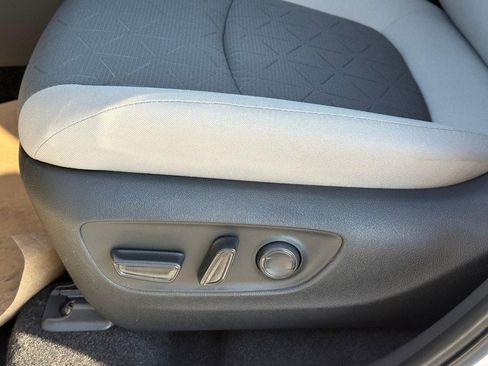 New 2025 Toyota RAV4 XLE image 16