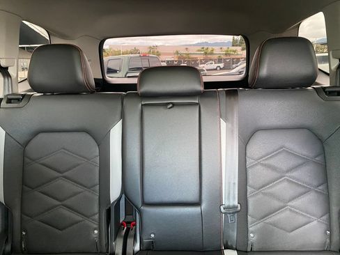 Used 2026 Volkswagen Atlas Peak Edition AWD/4WD image 36