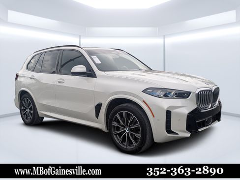 Used 2024 BMW X5 sDrive40i w/ Executive Package RWD image 1