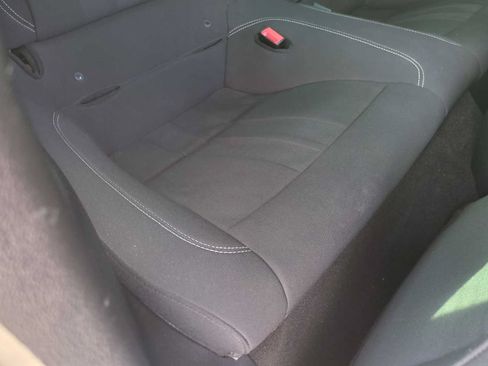 Used 2019 Ford Mustang Coupe RWD image 25