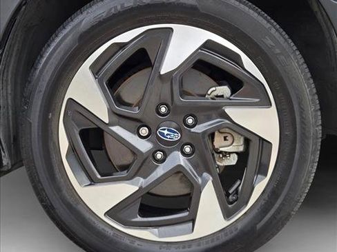 Used 2024 Subaru Crosstrek 2.5i Limited w/ Crosstrek Mirror Package AWD/4WD image 21