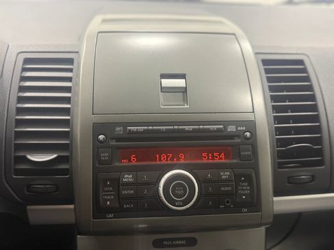 Used 2012 Nissan Sentra 2.0 S w/ Convenience Pkg image 19