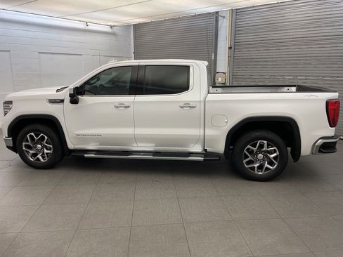 Used 2023 GMC Sierra 1500 SLT w/ SLT Premium Package image 7