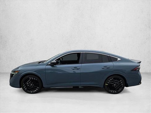 New 2026 Nissan Sentra SR image 5