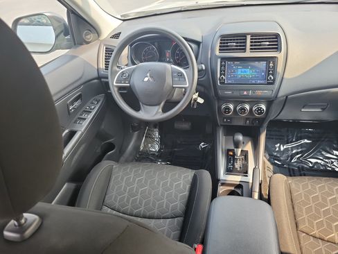 Used 2025 Mitsubishi Outlander Sport ES AWD/4WD image 15