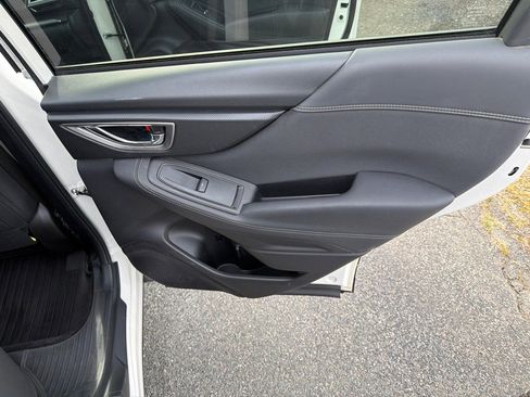 Used 2019 Subaru Forester Premium image 32