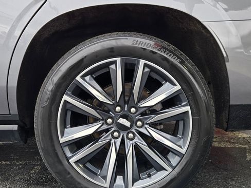 Used 2021 Cadillac Escalade Sport w/ Driver Assist Tech Package image 8