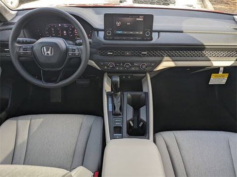 New 2025 Honda Accord SE image 13